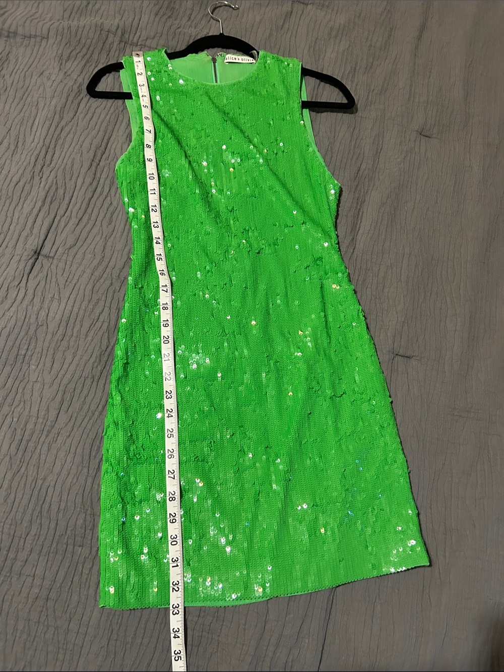 Alice + Olivia Emerald Green Sequin Sleeveless Shift Dress - Picture 5 of 5